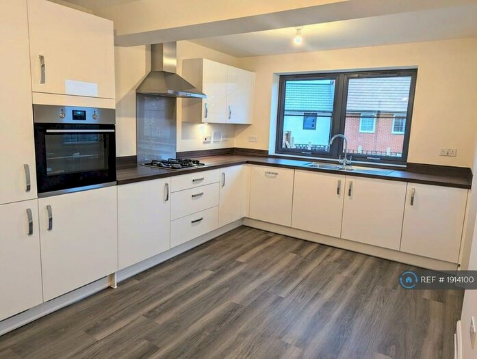 5 Bedroom Detached House To Rent In Bucca's Lane, Buckingham, MK18