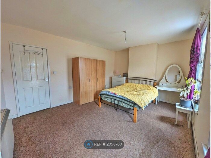 1 Bedroom Flat To Rent In Chilwell Road, Beeston, Nottingham, NG9