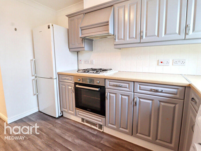 2 Bedroom Apartment To Rent In Applecross Close, Rochester, ME1