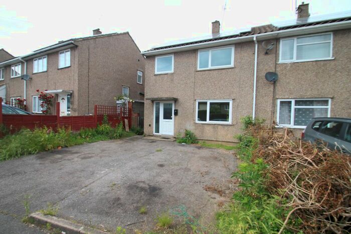 3 Bedroom Property To Rent In Brunel Road, Luton LU4