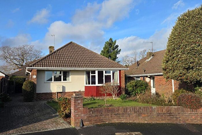 3 Bedroom Detached Bungalow For Sale In Woodvale, Fareham, PO15