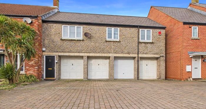 2 Bedroom Coach House For Sale In Allans Way, Weston Village, Weston-Super-Mare, BS24