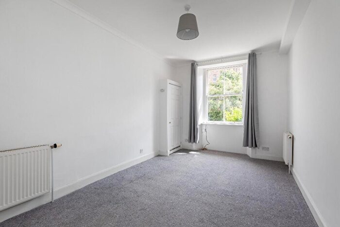 1 Bedroom Flat To Rent In Watson Crescent, Polwarth, Edinburgh, EH11