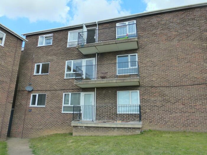 2 Bedroom Flat To Rent In Springbank, Norwich, NR1