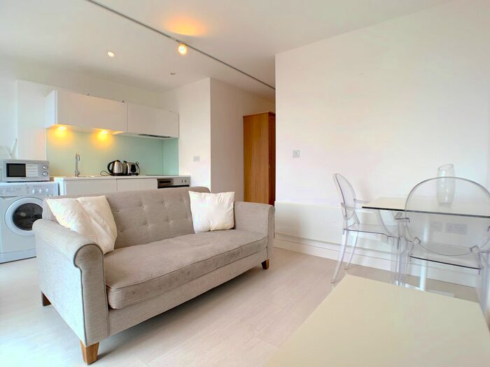 Studio To Rent In Ingram Street, Holbeck, Leeds, LS11