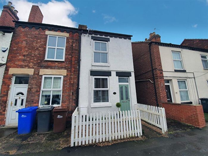 2 Bedroom Terraced House To Rent In Branston Road, Burton-On-Trent, DE14