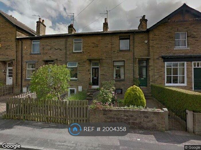 2 Bedroom Terraced House To Rent In Ash Grove, Ilkley, LS29