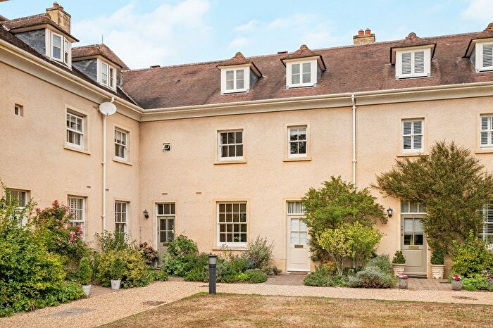 3 Bedroom Terraced House For Sale In The Stables, Lechlade, Gloucestershire, GL7