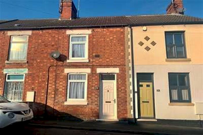3 Bedroom Terraced House To Rent In Chapel Street, Swadlincote, DE11