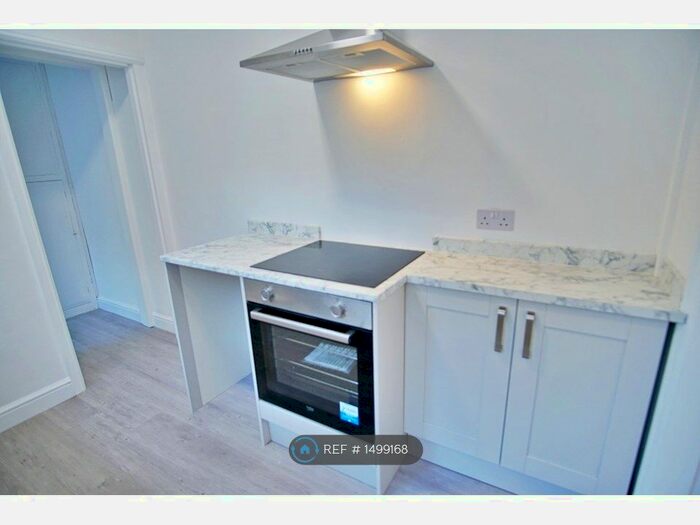 2 Bedroom Terraced House To Rent In St. Georges Road, Coventry, CV1