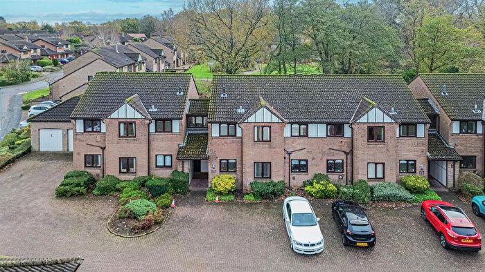 2 Bedroom Flat For Sale In Dudlow Green Road, Appleton, Warrington, WA4