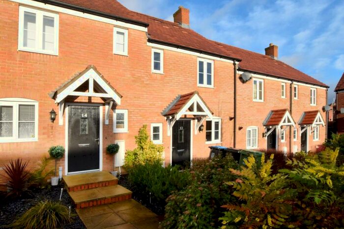 2 Bedroom Terraced House To Rent In Bunting Close, Hemel Hempstead, HP3