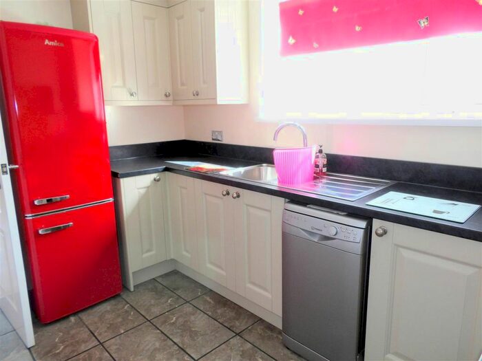 2 Bedroom Detached Bungalow To Rent In St. Annes Road, Saltash, PL12