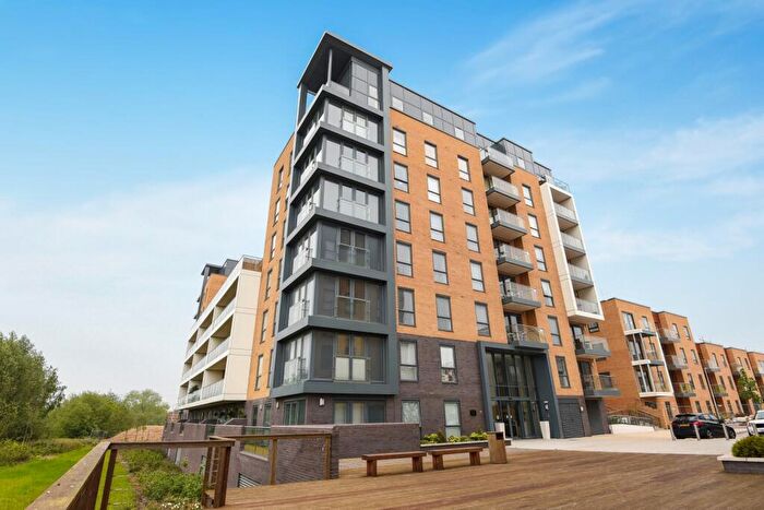 2 Bedroom Apartment To Rent In Skylark House, Drake Way, Reading, RG2