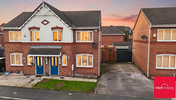3 Bedroom Semi Detached House For Sale In Rixtonleys Drive, Irlam, M44