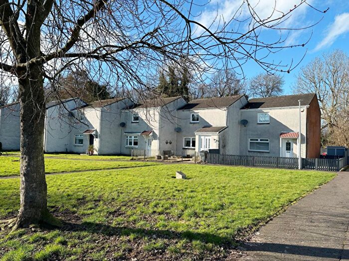 2 Bedroom End Terrace House To Rent In Woodlands Gardens, Bothwell, Glasgow, G71