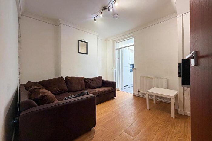 4 Bedroom Terraced House For Sale In Rhymney Street, Cathays, CF24