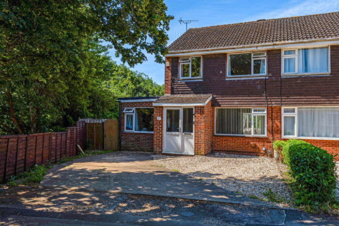 4 Bedroom Semi-Detached House For Sale In Thomond Close, Wymans Brook, Cheltenham, GL50