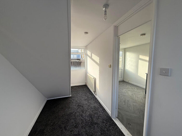 3 Bedroom Terraced House For Sale In Cadeleigh Close, Hull, Yorkshire, HU7