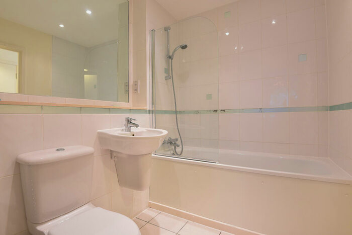 2 Bedroom Apartment To Rent In John Penn Street, London, SE13