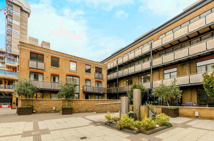 1 Bedroom Flat To Rent In York Road, Battersea, London, SW11