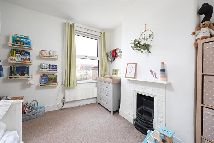 3 Bedroom Terraced House For Sale In Court Road, Horfield, Bristol, BS7