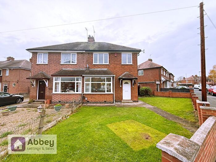 3 Bedroom Semi Detached House To Rent In Bembridge Road, Leicester, LE3