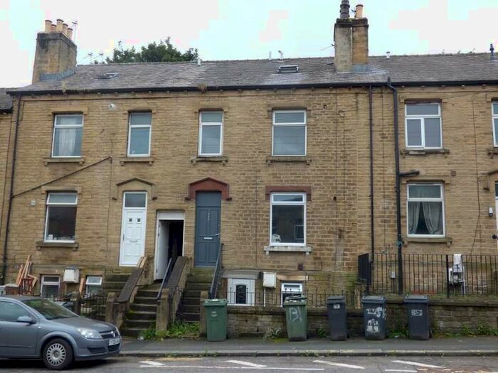 4 Bedroom Terraced House For Sale In 245 Manchester Road, Huddersfield