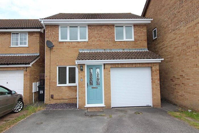 3 Bedroom Detached House To Rent In Beauchamps Gardens, Littledown, Bournemouth, BH7