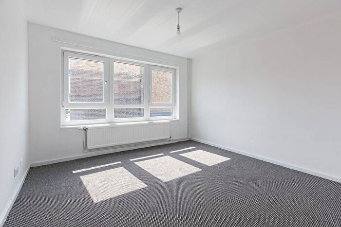 4 Bedroom Terraced House To Rent In Hallam Road, Harringay, London, N15