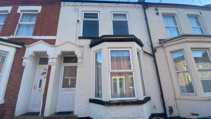 1 Bedroom Flat To Rent In Clarke Road, Northampton, NN1