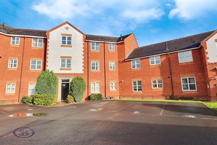2 Bedroom Flat For Sale In Merlin Court, Crewe, CW1