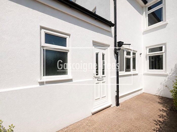 1 Bedroom Flat To Rent In Worplesdon Road, Guildford, GU2