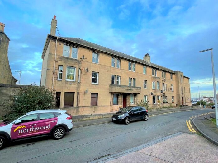 3 Bedroom Flat To Rent In Jubilee Buildings, Tayport, DD6