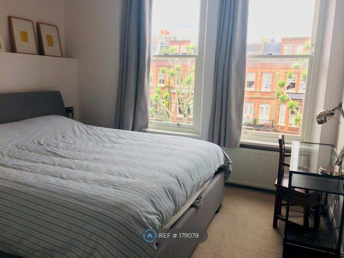 2 Bedroom Flat To Rent In Floor, London, W9
