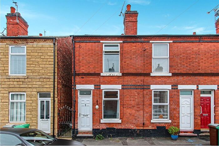 2 Bedroom End Of Terrace House To Rent In Lichfield Road, Nottingham, NG2