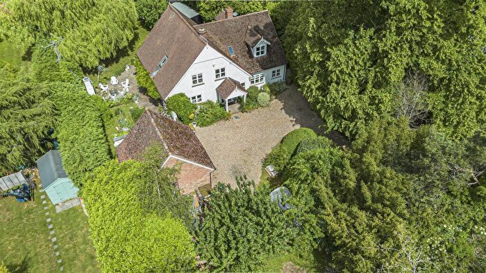 5 Bedroom Detached House For Sale In Peppard Common, Henley-On-Thames, RG9