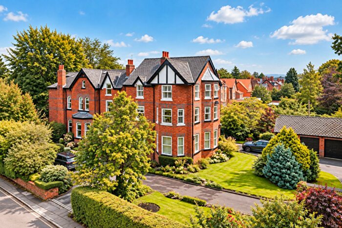 2 Bedroom Flat For Sale In Kennerleys Lane, Kennerleys Court Kennerleys Lane, SK9