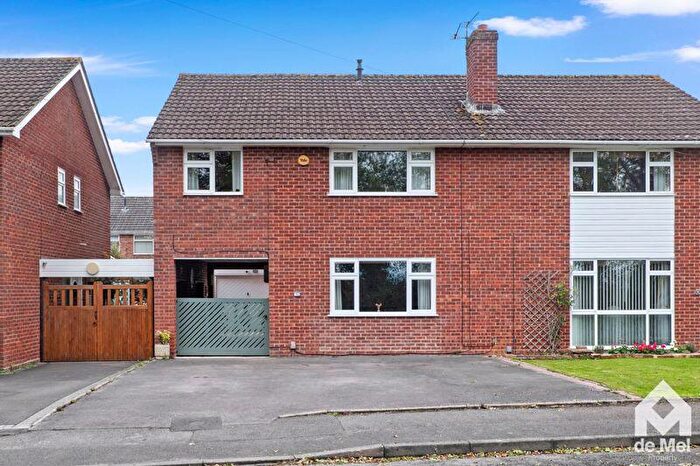 4 Bedroom Semi Detached House For Sale In Henley Road, Cheltenham, GL51