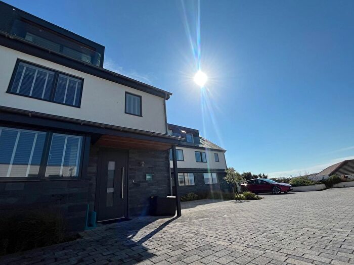 4 Bedroom End Terrace House To Rent In The Rocks, Newquay, TR8