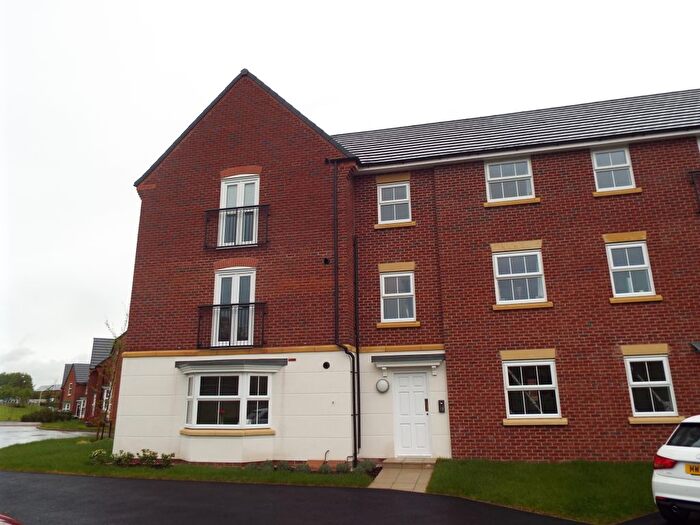 2 Bedroom Property To Rent In Blue Lake Gardens, Warrington, WA5