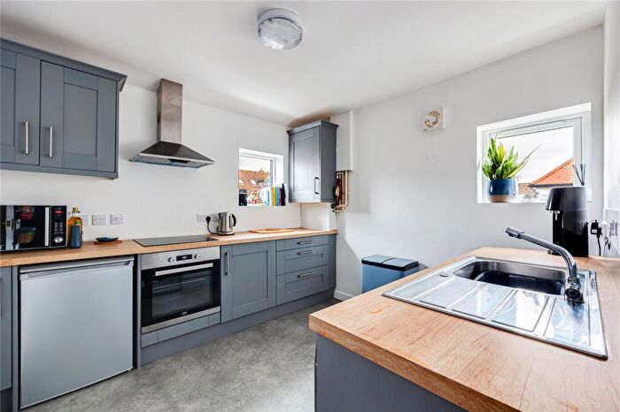 2 Bedroom Apartment For Sale In High Road, Cotton End, Bedford, MK45