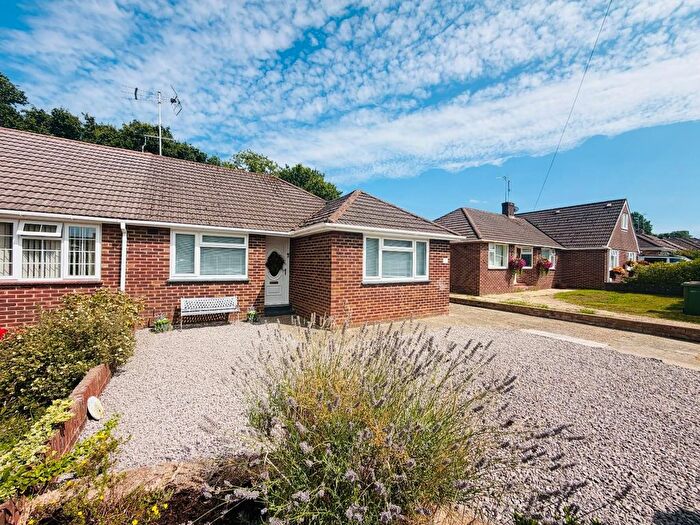 3 Bedroom Semi-Detached Bungalow To Rent In Hope Road, West End, Southampton, SO30