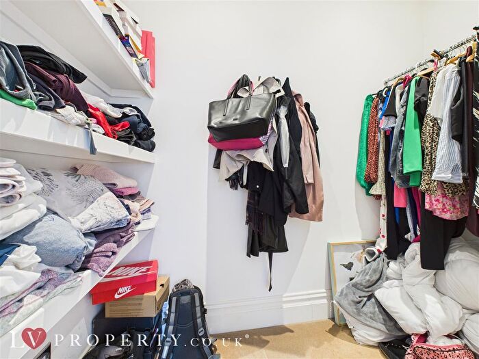 1 Bedroom Flat For Sale In Mint Drive, Hockley, Birmingham, B18