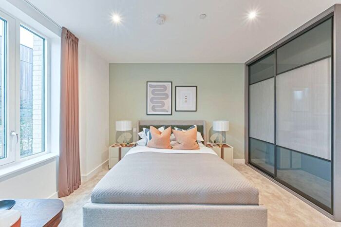 3 Bedroom Flat For Sale In Kidbrooke Village, Kidbrooke, SE3