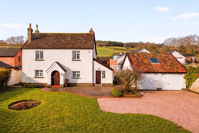 5 Bedroom Detached House For Sale In Starcross, Exeter, EX6