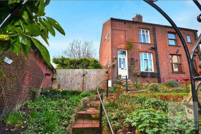 2 Bedroom Cottage To Rent In Chapel Lane, Norwich, NR7