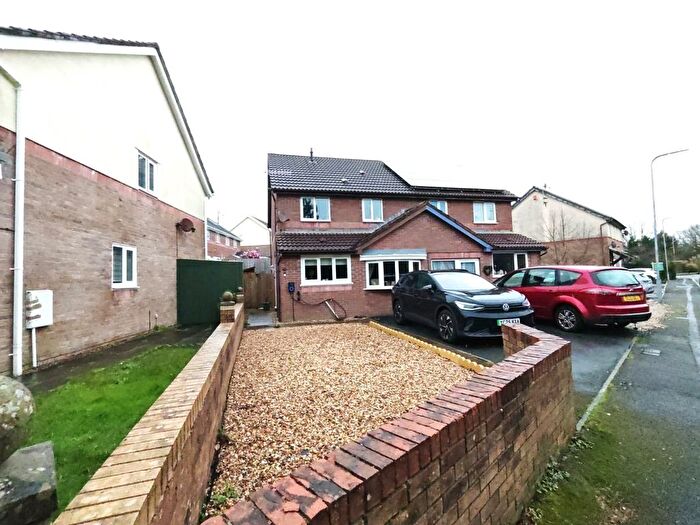 3 Bedroom Semi Detached House For Sale In Llwyn Cyfarthwch, Llanelli, Carmarthenshire, SA15