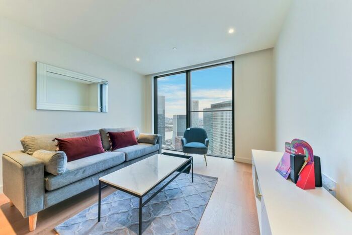 1 Bedroom Flat To Rent In Hampton Tower, South Quay, Marsh Wall, Canary Wharf, London, E14
