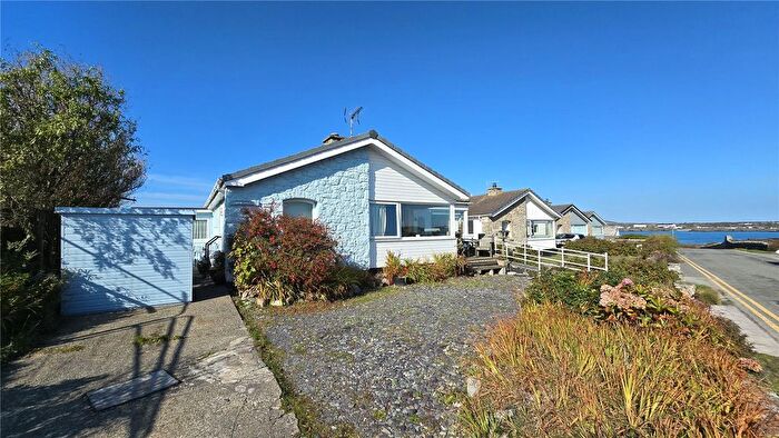 4 Bedroom Bungalow For Sale In Ravenspoint Road, Trearddur Bay, Holyhead, Isle Of Anglesey, LL65